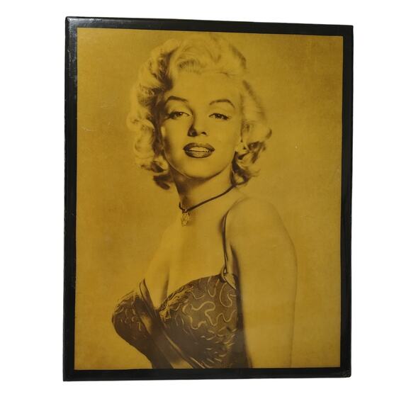 1970s Marilyn Monroe (1953 Image) Lacquered Wooden Plaque 14 7/8 Inch x 12 Inch - Picture 1 of 10